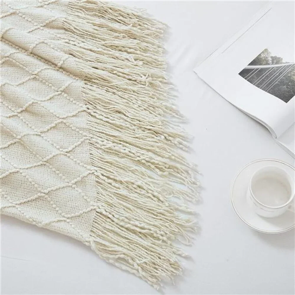 Geometric Acrylic Throw Blanket – 50x60 Soft Cozy Sofa Couch Blanket with Fringe